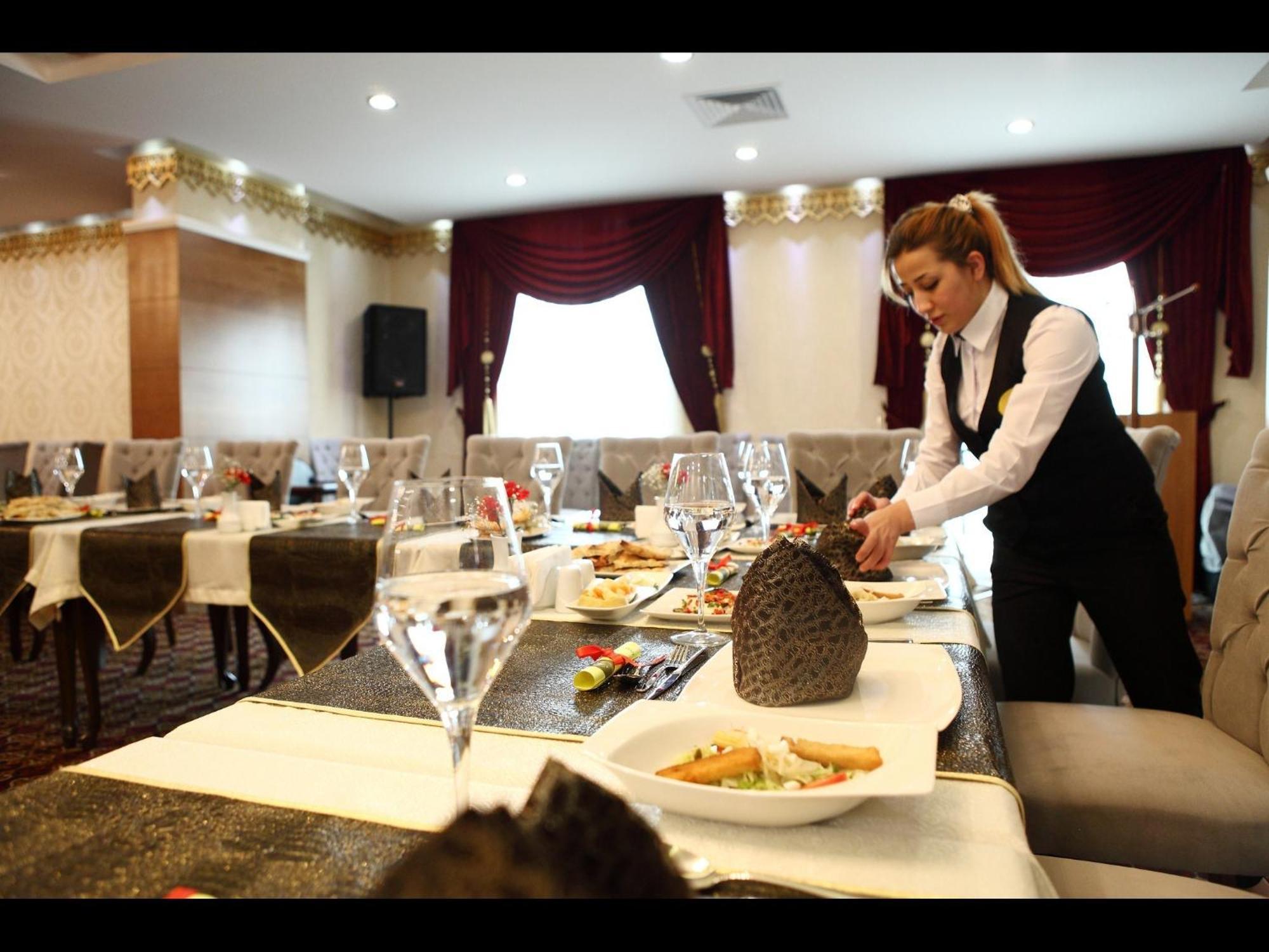 Sivas Revag Otel Luaran gambar