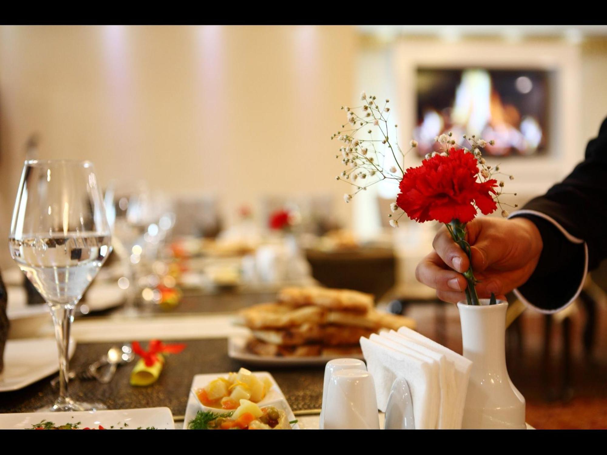 Sivas Revag Otel Luaran gambar