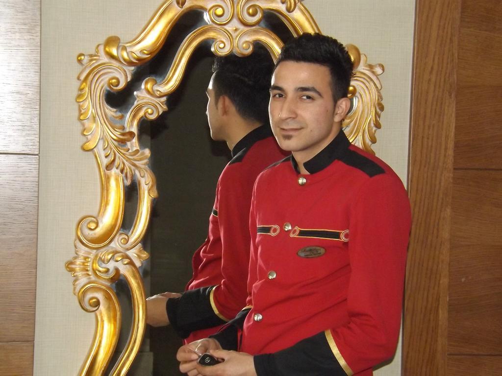 Sivas Revag Otel Luaran gambar