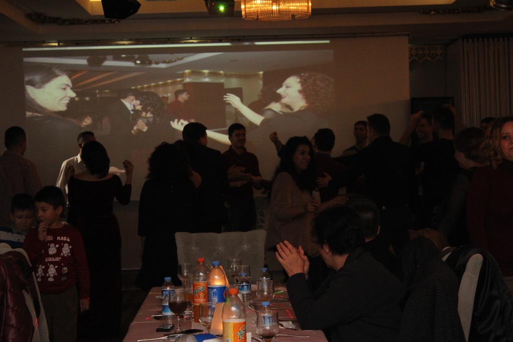 Sivas Revag Otel Luaran gambar