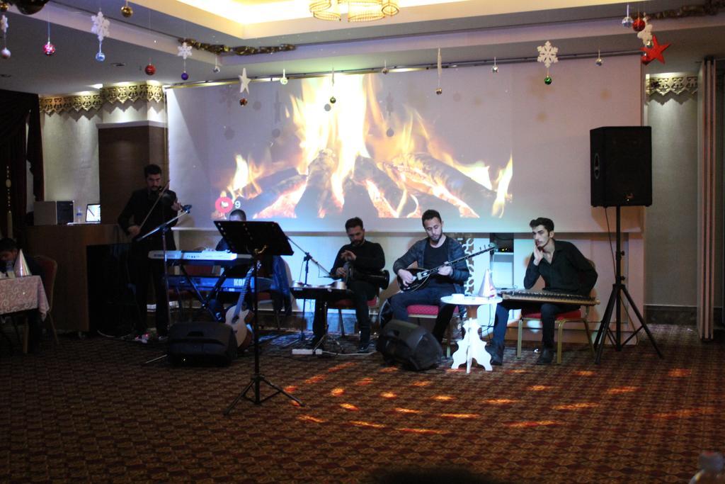 Sivas Revag Otel Luaran gambar